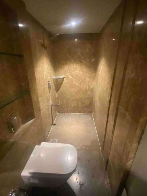 Bandra'S Prime Luxurious 2 Bhk Mumbai Exterior foto